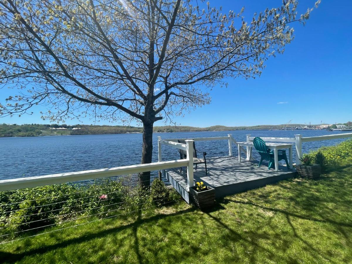 גרוטון Waterfront Home With A View מראה חיצוני תמונה