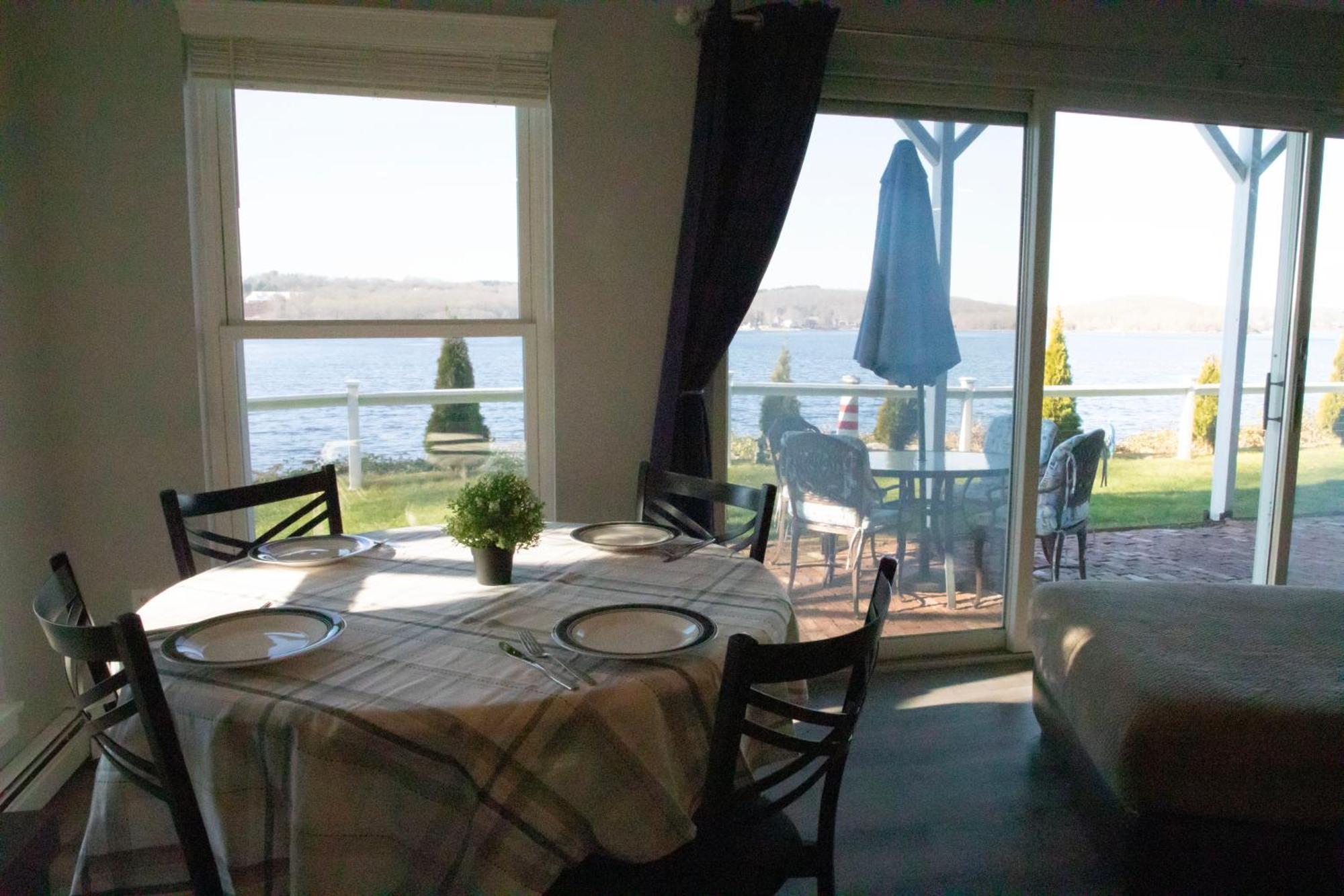 גרוטון Waterfront Home With A View מראה חיצוני תמונה